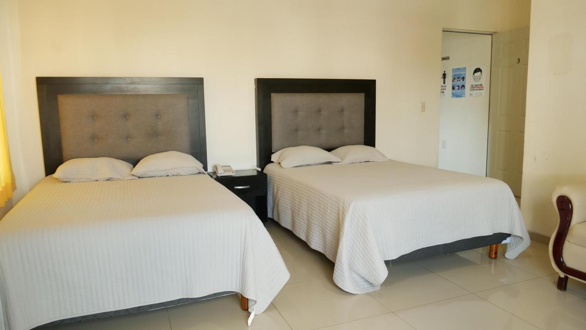 Hotel Insurgentes Express Tepic Exterior foto