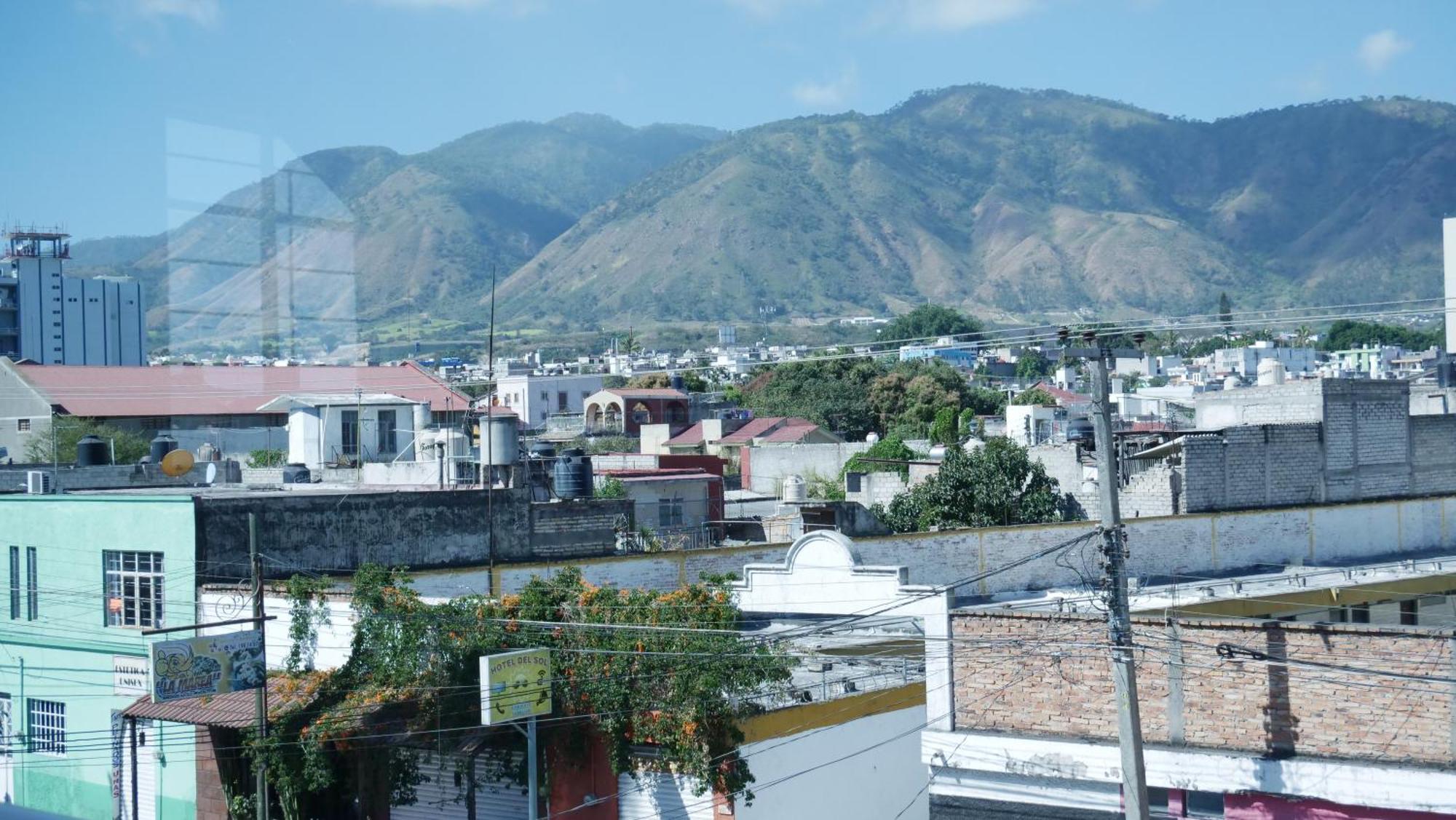 Hotel Insurgentes Express Tepic Exterior foto